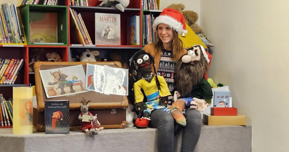 Autorin stellt Buch vor